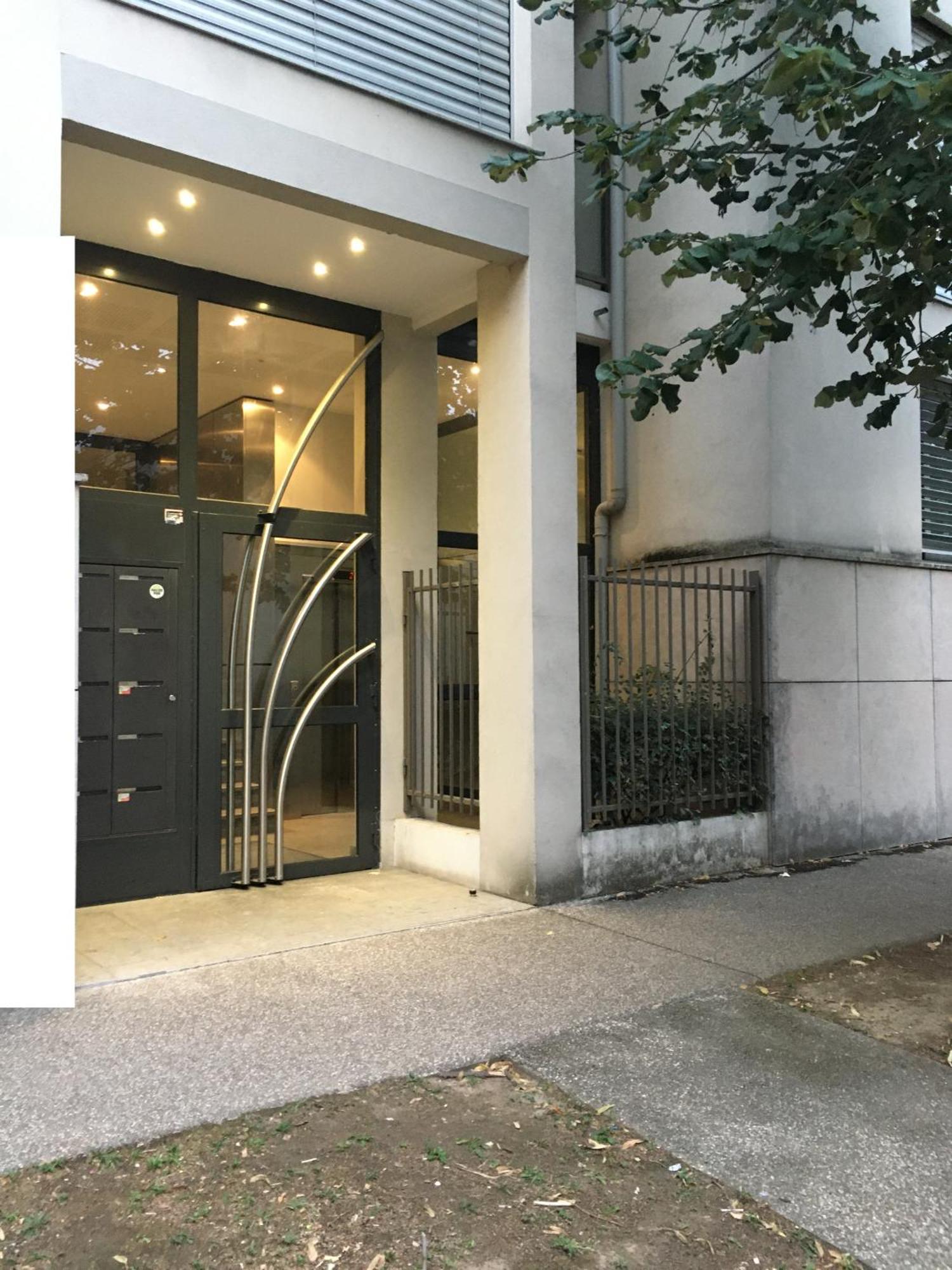 Appartement Residence Quartier Vilette Paul Bert Box Garage Lyon Exterior foto